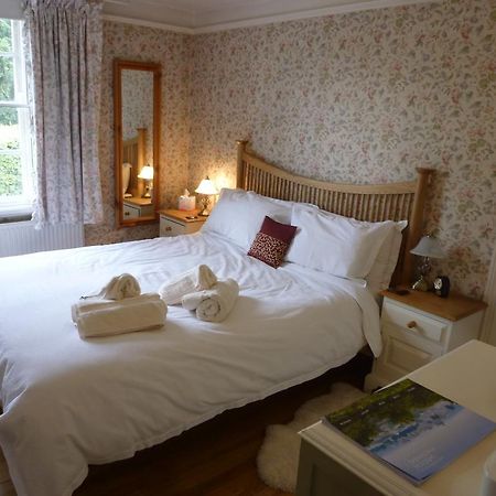 Manor Cottage Bed And Breakfast 윈저 외부 사진