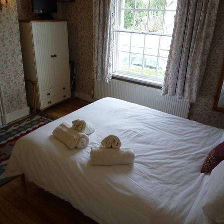 Manor Cottage Bed And Breakfast 윈저 외부 사진