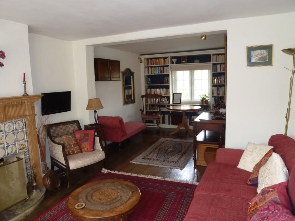 Manor Cottage Bed And Breakfast 윈저 외부 사진